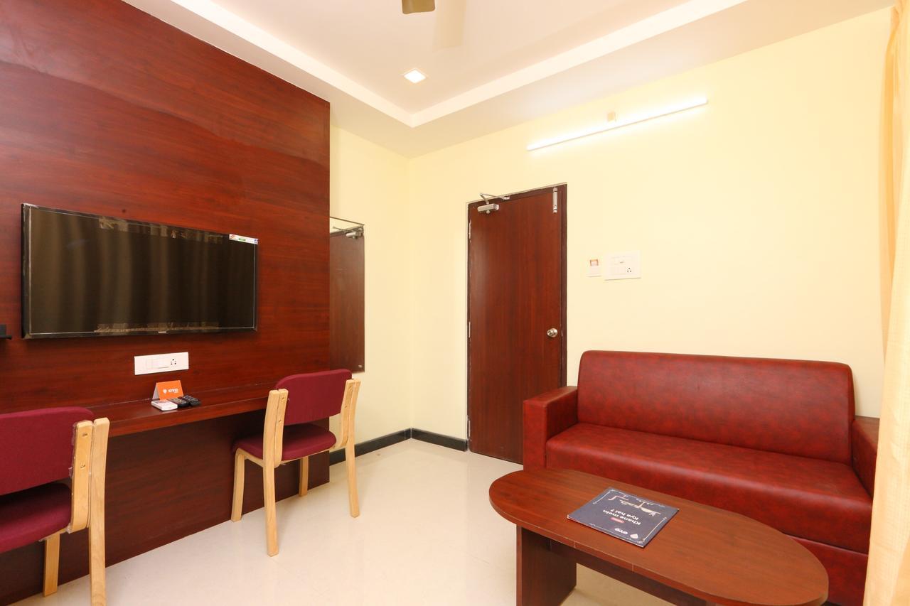Oyo 15115 Hotel Ramcharan Residency Tirupati Eksteriør billede